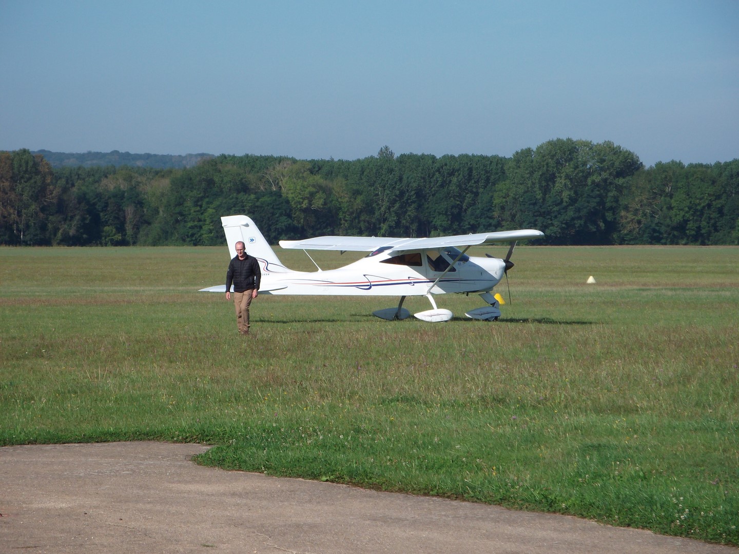 AX200 DSCF0900 [ULM].JPG